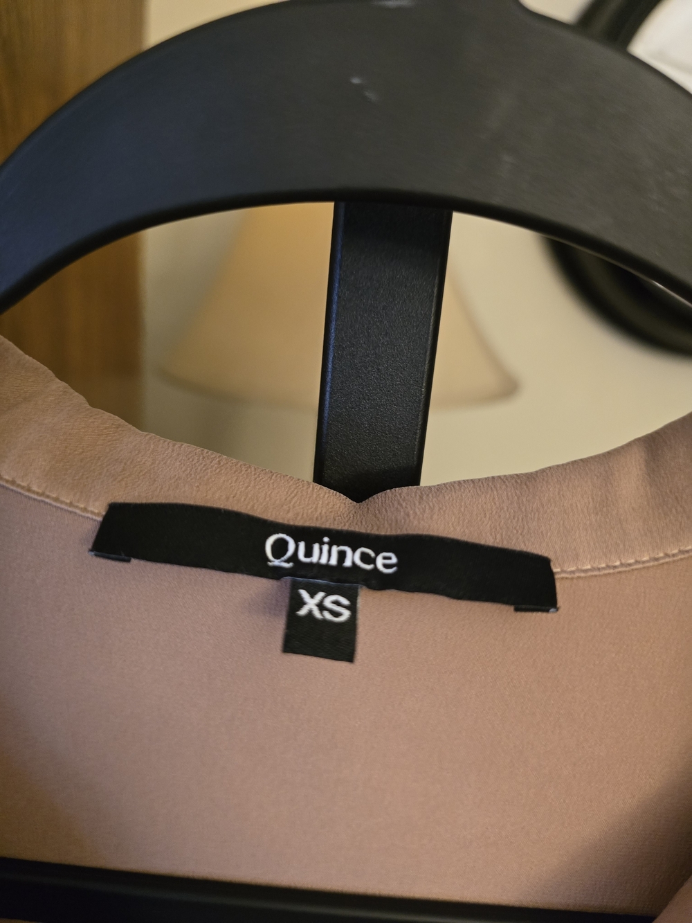 Quince 100% Silk Button Front Shirt Blouse Mauve Short Sleeve Cropped XS - Picture 3 of 5